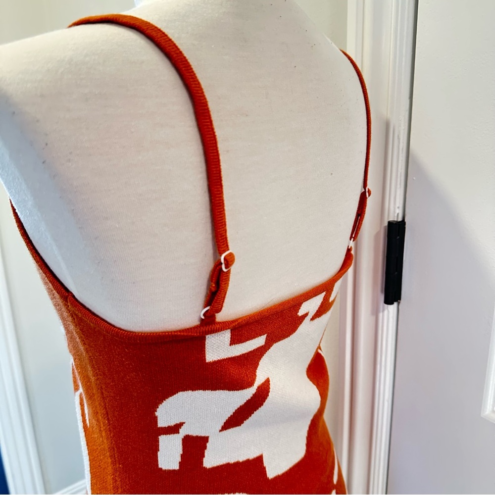 Sleeveless Orange and White Abstract Midi Dress - Picture 8 of 10